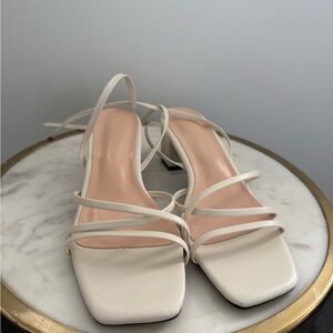 Elegant White Strappy Women's Sandals